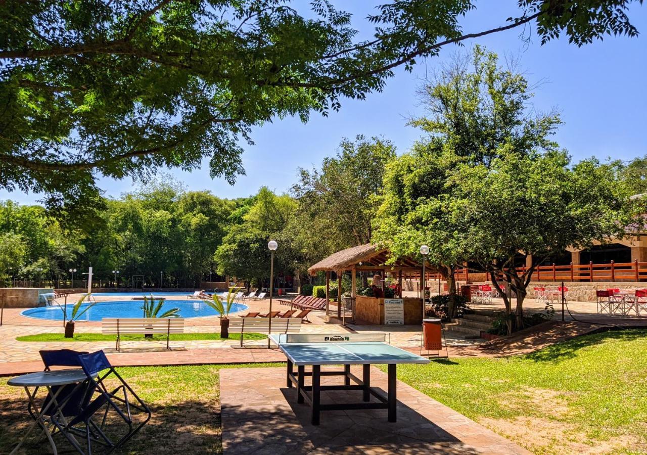 Parque Hotel Manantial Hohenau Экстерьер фото