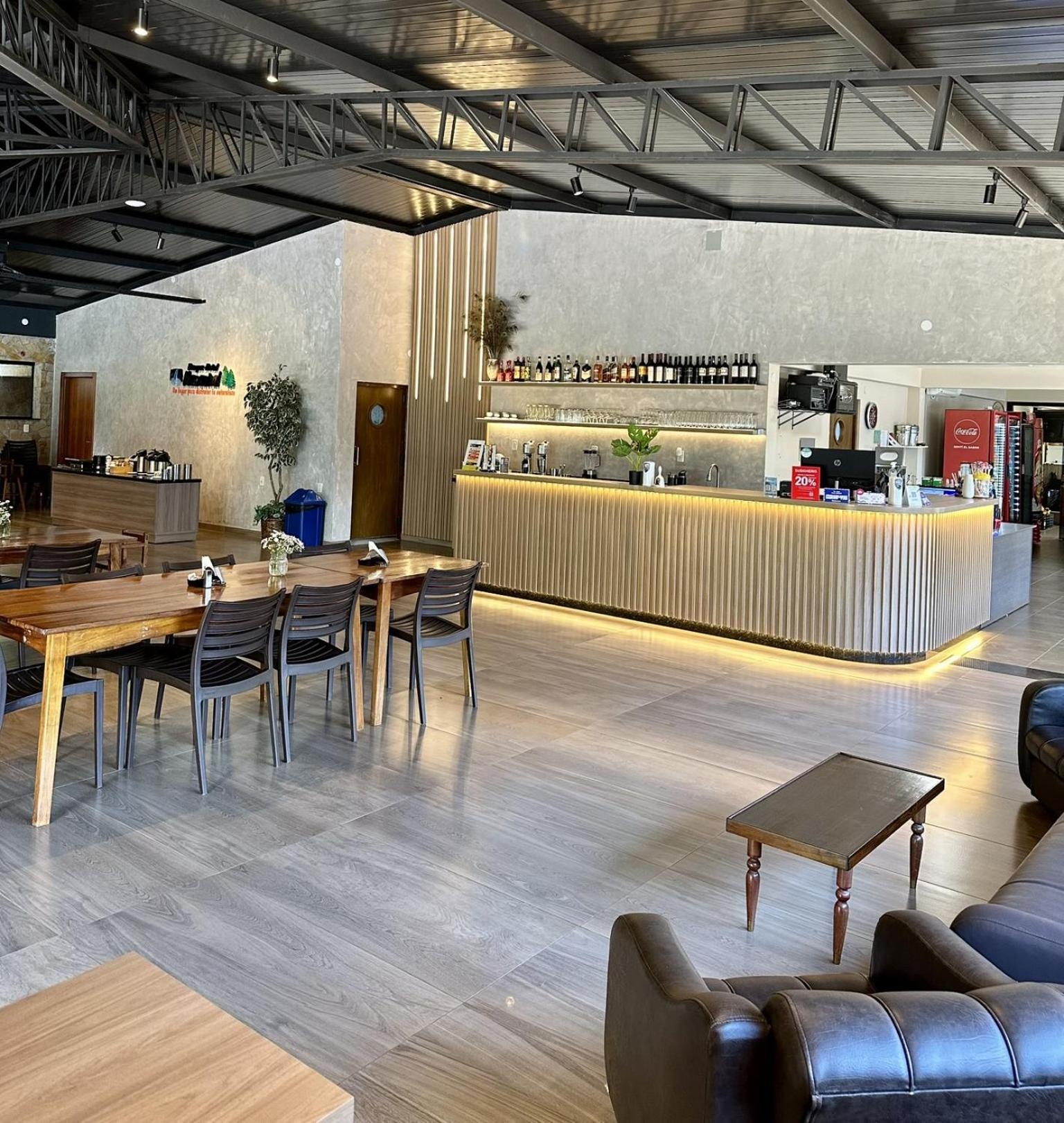 Parque Hotel Manantial Hohenau Экстерьер фото